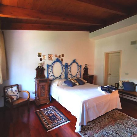 Bed and Breakfast La Ginestra Трани Экстерьер фото