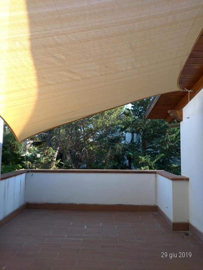 Bed and Breakfast La Ginestra Трани Экстерьер фото