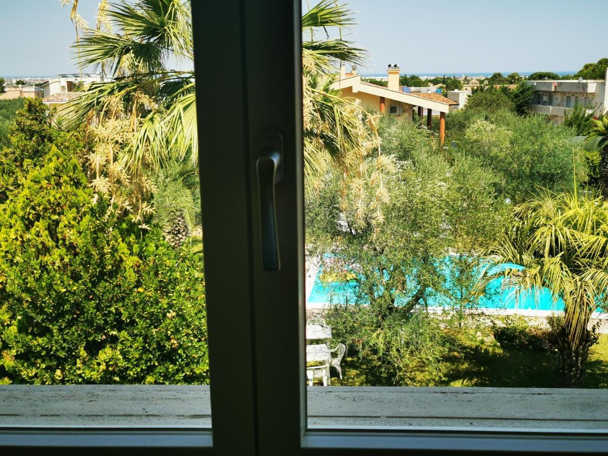 Bed and Breakfast La Ginestra Трани Экстерьер фото